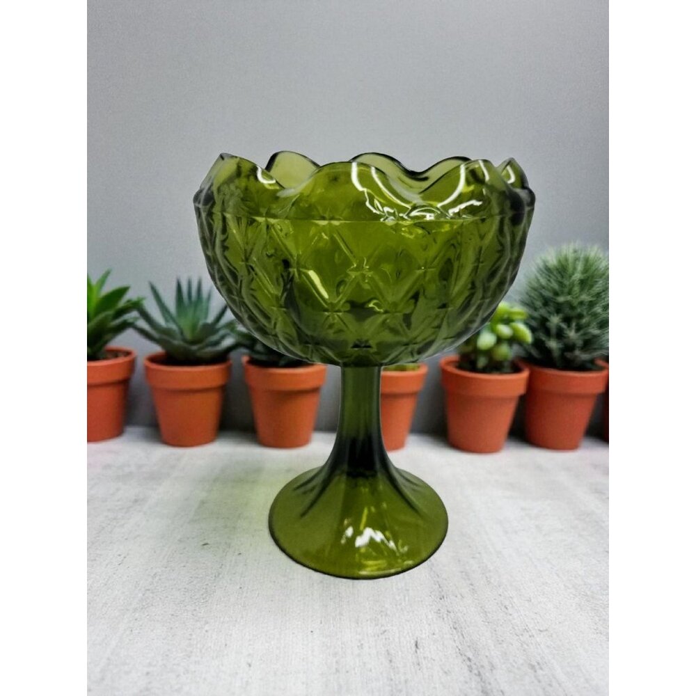 vintage indiana glass diamond quilted pattern green pedastal bowl.